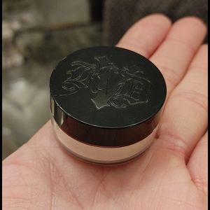 Kat Von D Lock-it setting powder